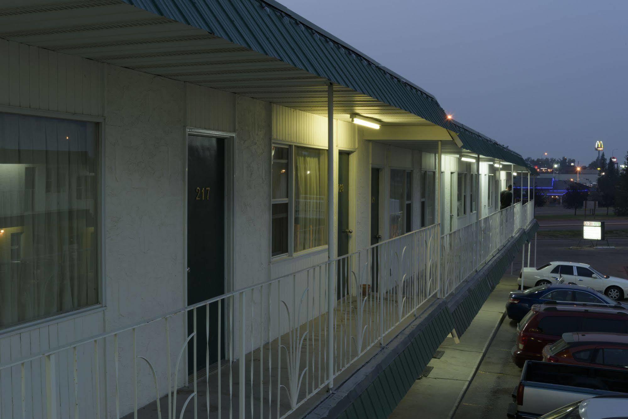 Sun-Dek Motel Medicine Hat Esterno foto